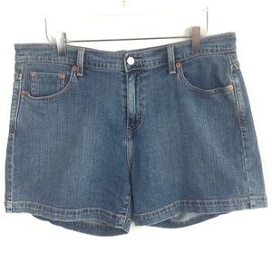Levi’s 515 Boxy Denim Jean Shorts Size 16 Mid Rise Blue Y2K